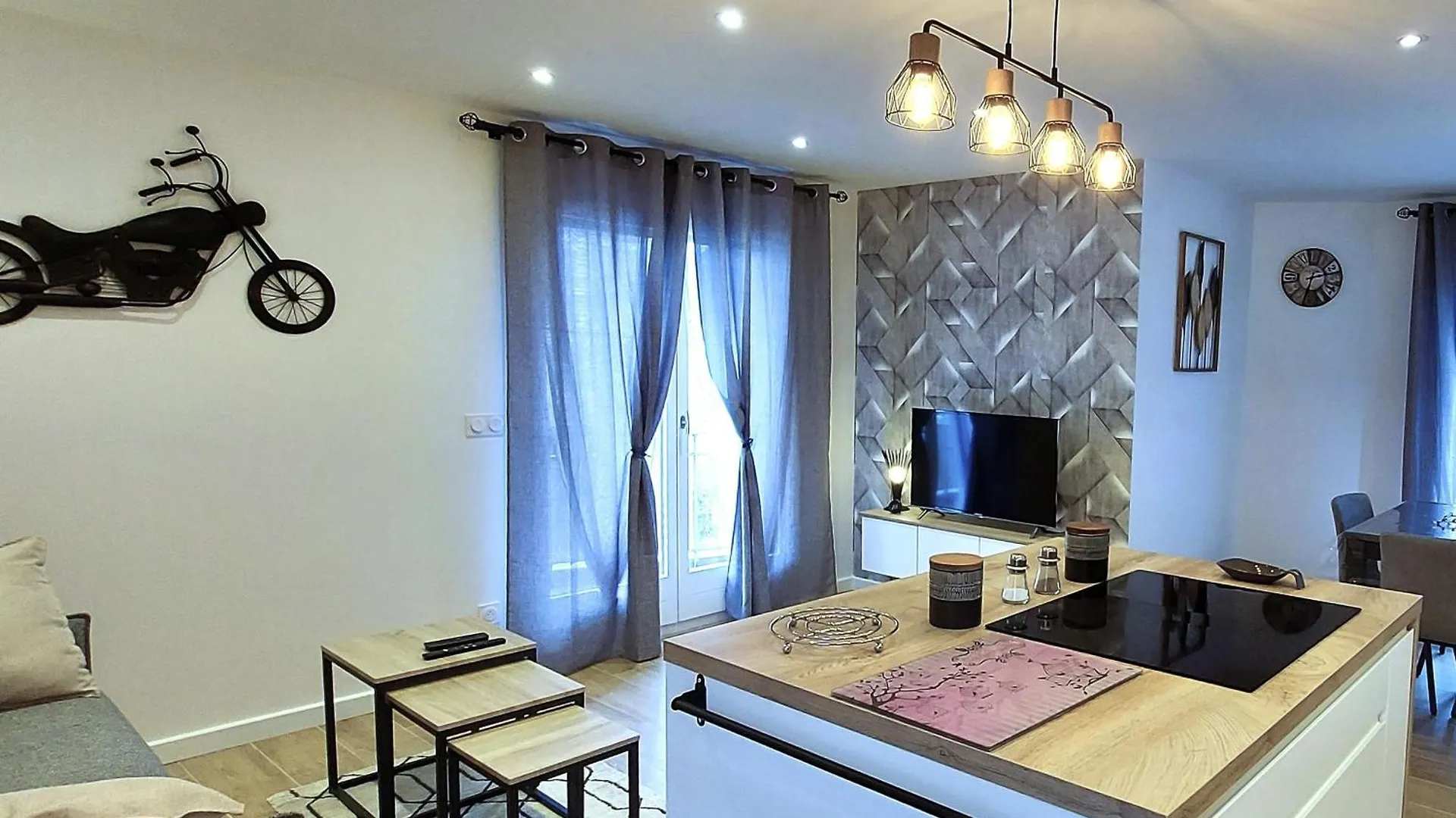 אנסי Le Cosy Alpin, T2, Parking Proche Lac 0*,  צרפת